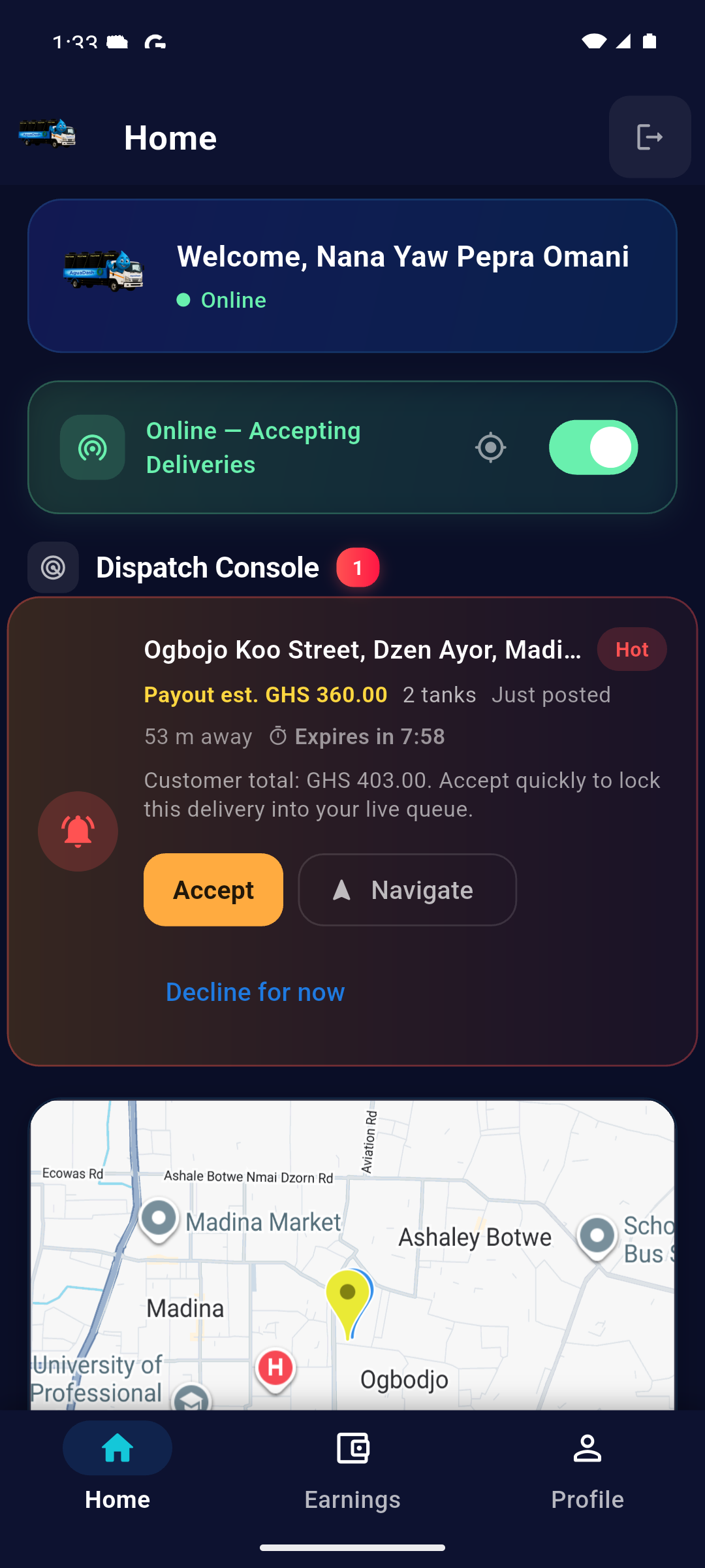 AguaDash driver dispatch console with a hot delivery offer and Accept button